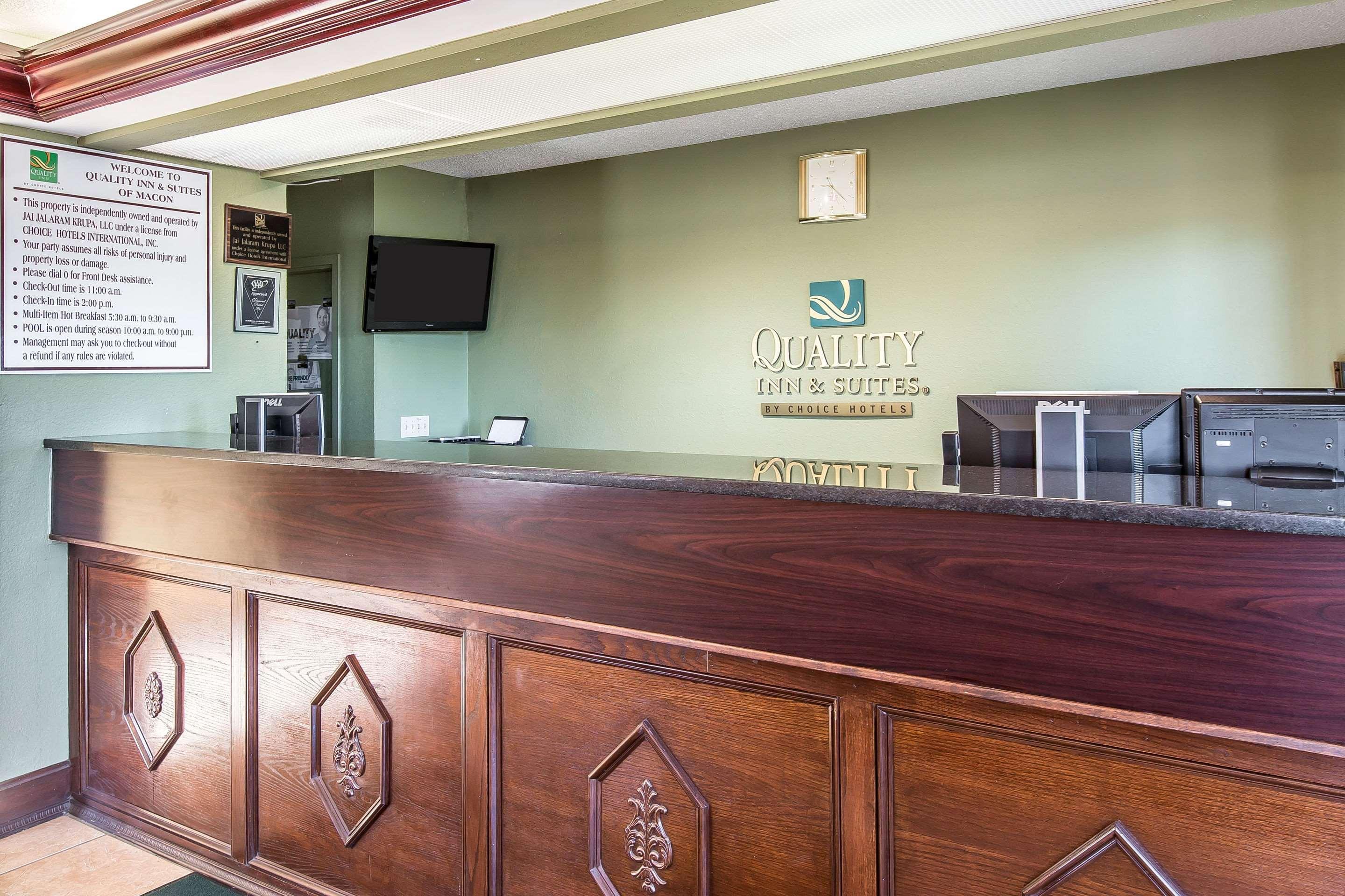 Quality Inn And Suites Macon Exterior photo